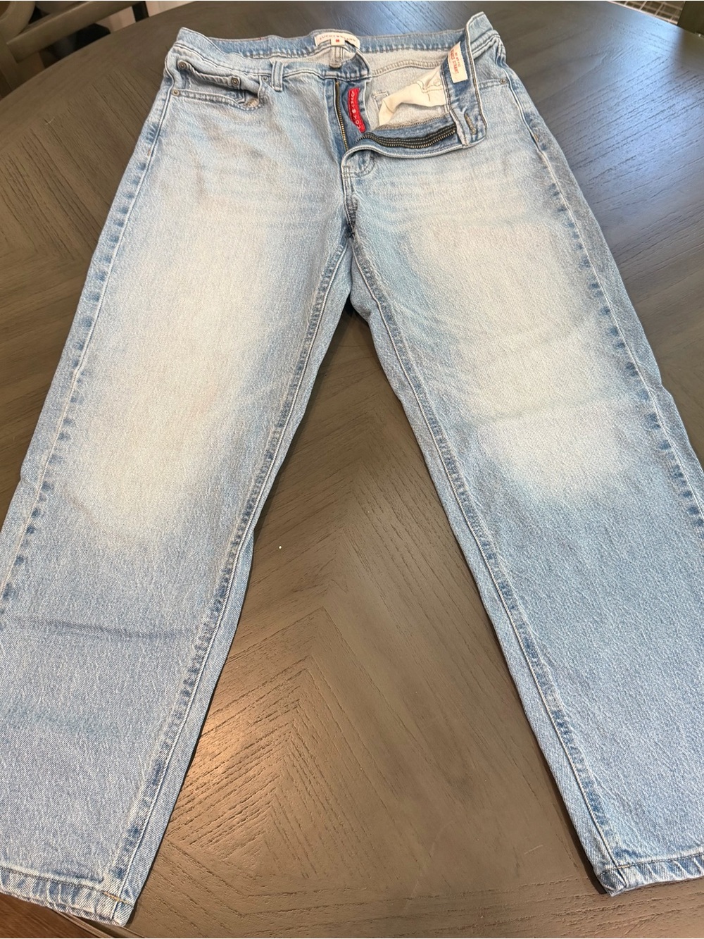 Lucky Brand Light Wash Women’s Jeans - Mid Rise Relaxed Straight Fit